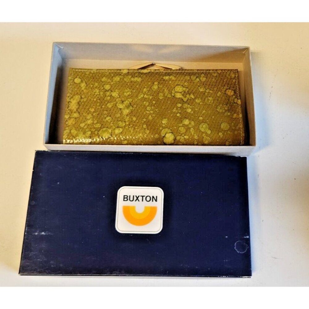 Vintage Buxton Tiffany Wild Bison Clutch Purse with box